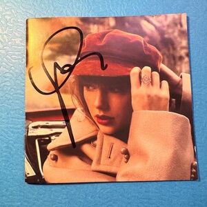 SIGNED Taylor swift CD cover